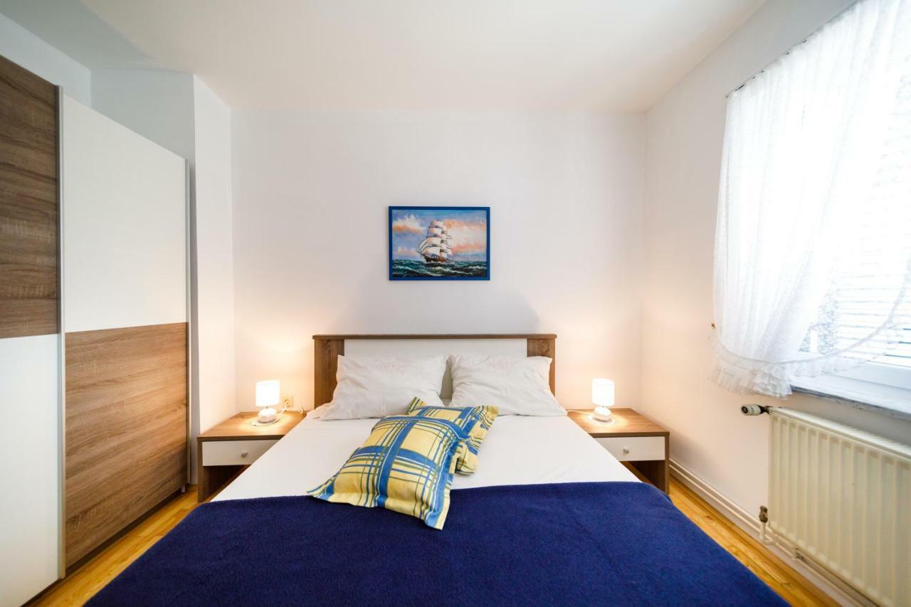 Apartment Anton Крк Экстерьер фото