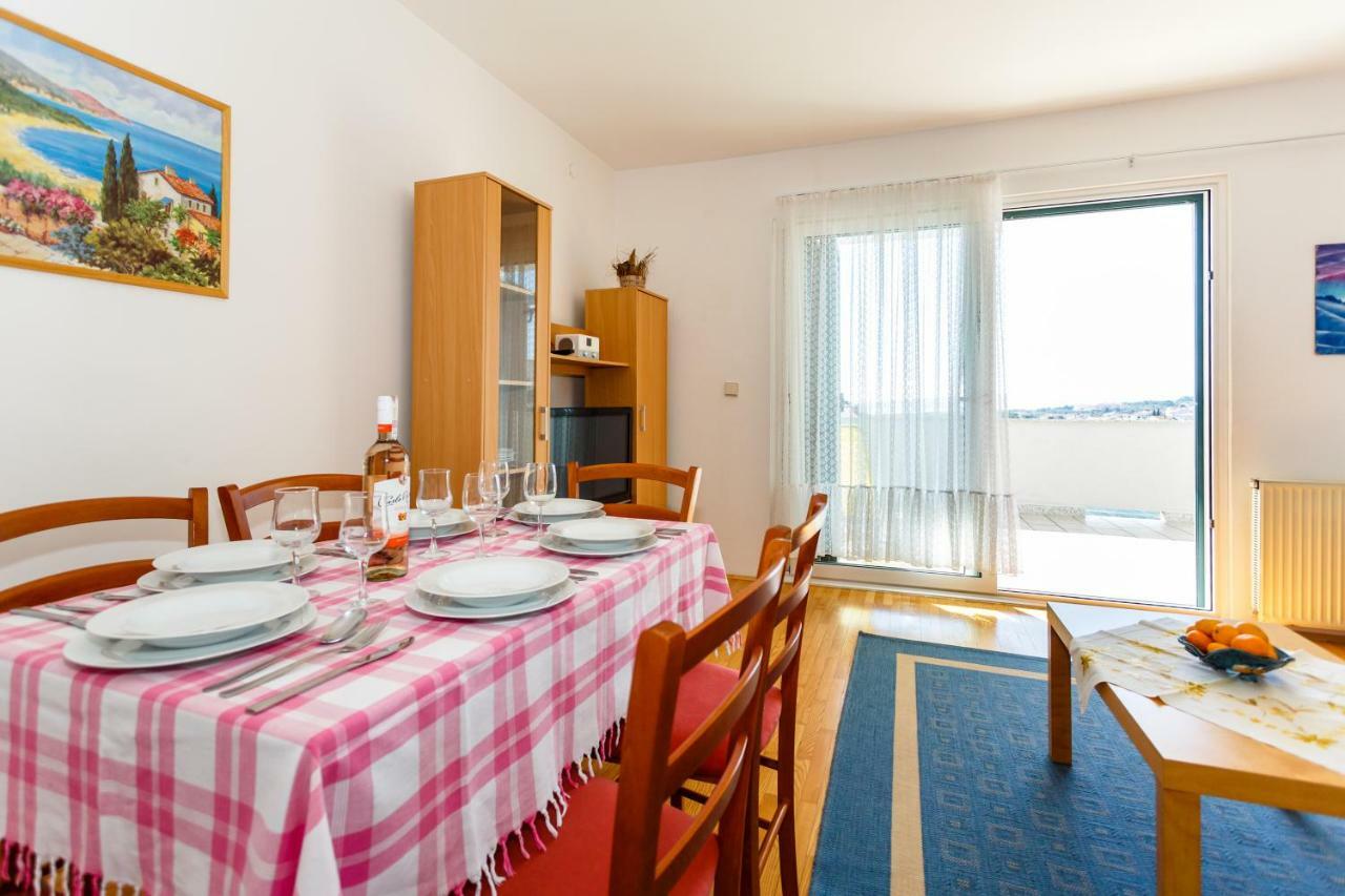 Apartment Anton Крк Экстерьер фото